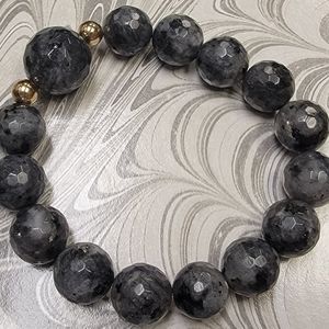 Black Labradorite Bracelet